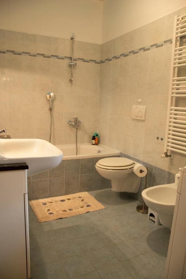 Un'Oasi Di Pace Apartment Agrate Brianza Exterior photo